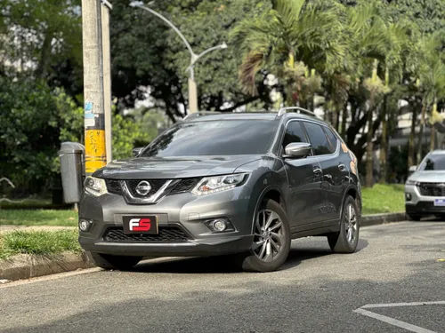 NISSAN XTRAIL EXCLUSIVE 2016