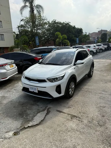KIA STONIC DESIRE MECANICA