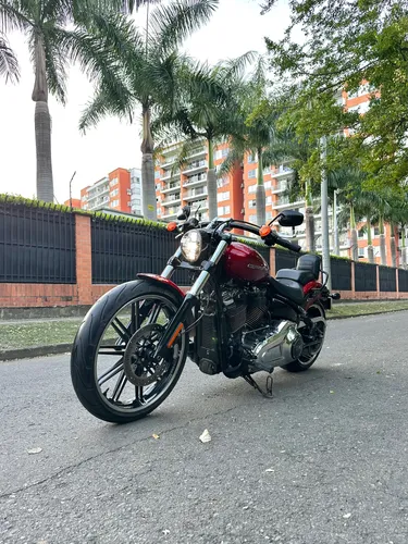 HARLEY DAVIDSON BREAKOUT 114 2019