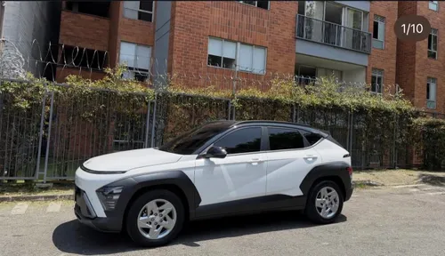 Hyundai Kona Premium Híbrida 1.6 2025