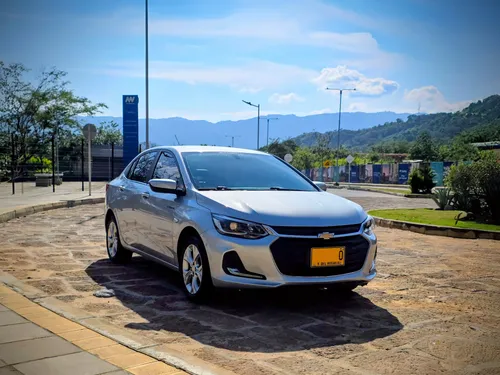 Chevrolet Onix Premier modelo 2021