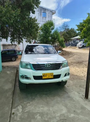 Toyota hilux 2013 2.5 diésel mecanico