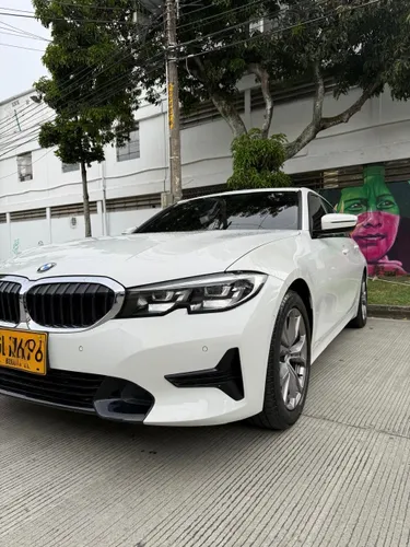 BMW 320i 2020