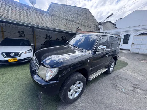 Vendo hermosa Toyota prado
