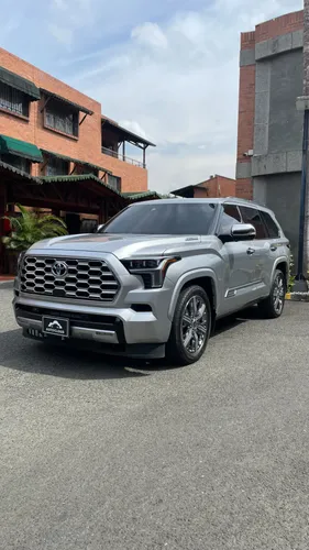 Toyota Sequoia Capstone Hibrida 2023 Blindaje 2