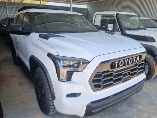 TOYOTA SEQUOIA TRD PRO MODELO 2026