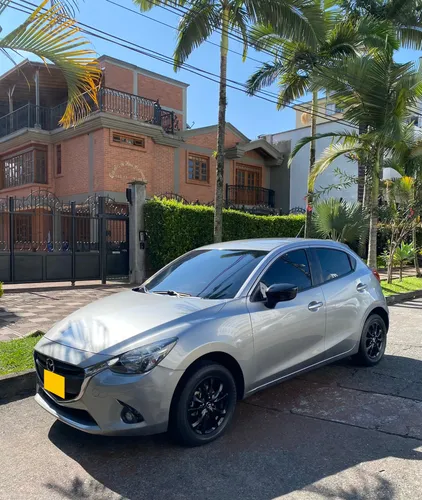 Mazda 2 Touring 2016