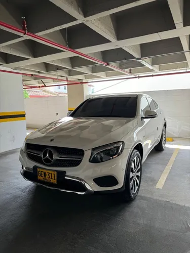 Mercedez benz GLC 350 E 4MATIC 2019