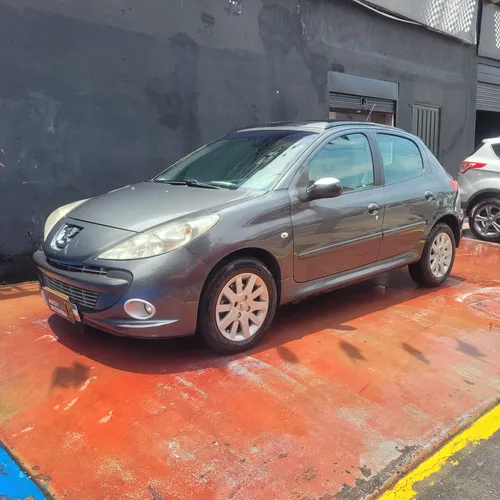 Peugeot 207 2011