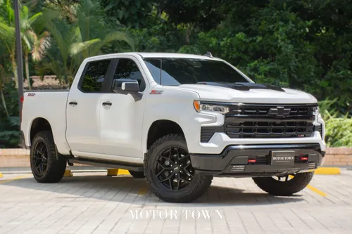 CHEVROLET SILVERADO 2023