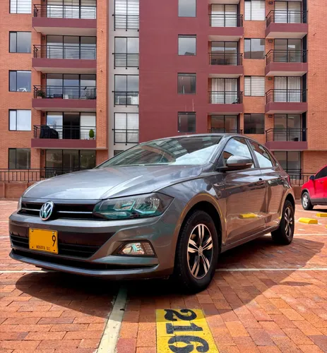 Volkswagen Polo Comfortline 2020  Mecánico  