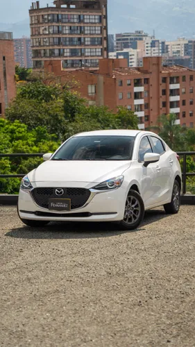 Mazda 2 Grand Touring Sedan 2022