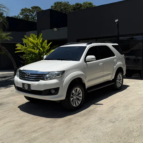 Toyota Fortuner  - 2015