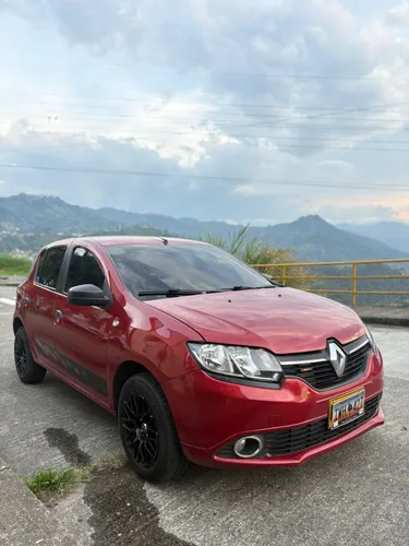 Excelente Renault Sandero peritaje realizado 