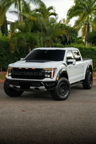 Ford F150 Raptor 2025
