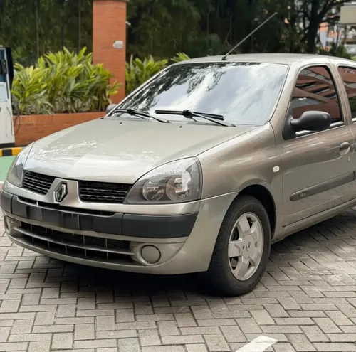 Renault Clio Expression 2012 