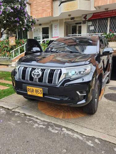 Toyota Prado TXL 2011 B2