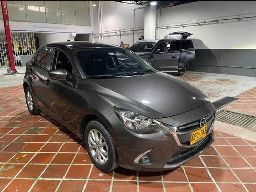 Mazda 2 Touring 2020