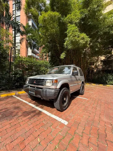 Mitsubishi Montero V11 2005 Mecánico Segundo Dueo 4x4