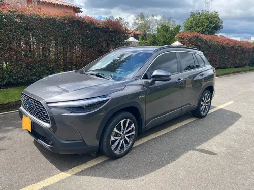 TOYOTA COROLLA CROSS 2022