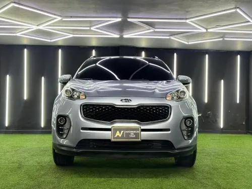 KIA SPORTAGE DESIRE 2022 TECHO DE CRISTAL 
