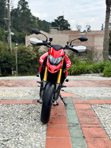DUCATI HYPERMOTARD 950sp