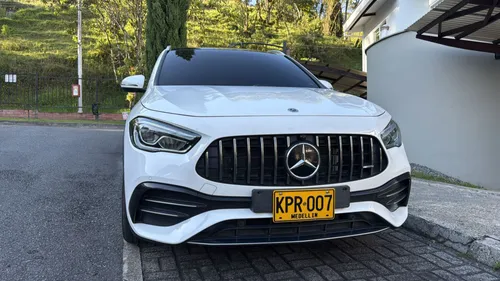 Mercedes Benz AMG GLA 35 4 Matic 