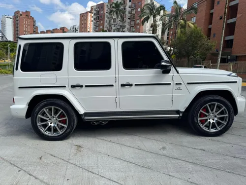 MERCEDES BENZ G63 AMG 2024