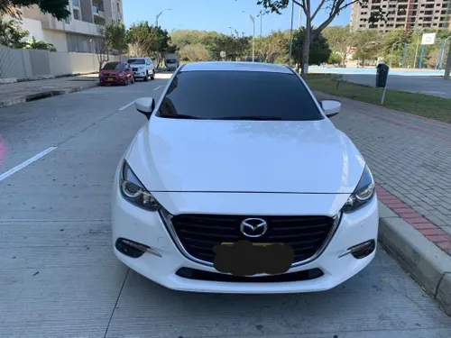 Mazda 3 touring 2018