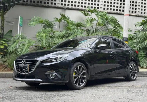 Mazda 3 grand touring modelo 2017