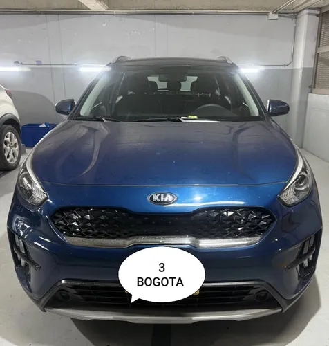 VENDO KIA NIRO VIVRANT HIBRIDO