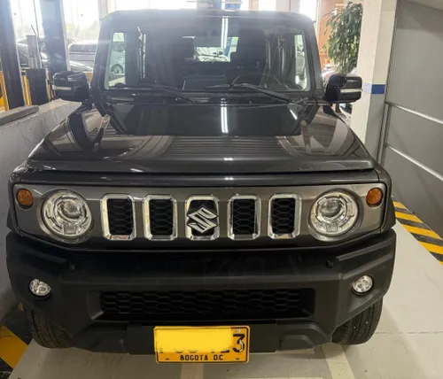 VENDO SUZUKI JIMNY GLX