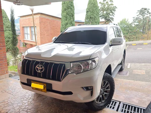 TOYOTA PRADO TXL 2023 2.8 DIESEL AUTOMATICA 