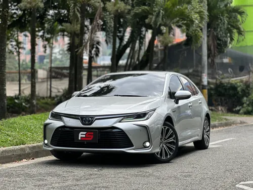 TOYOTA COROLLA SEG HÍBRIDO 2022