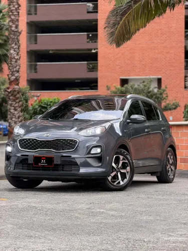 Vencambio Kia Sportage 2021 Hibrida 4x4