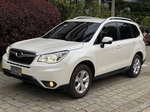 SUBARU FORESTER limited 2.5 2014 