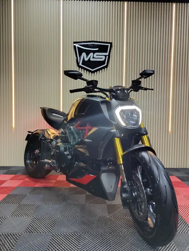 DUCATI DIAVEL 1260S