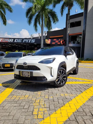 Toyota Yaris Cross Hibrida Xls
