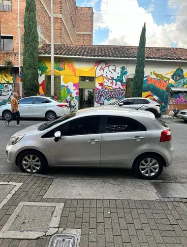 Kia Rio Spice Hatchback 2012