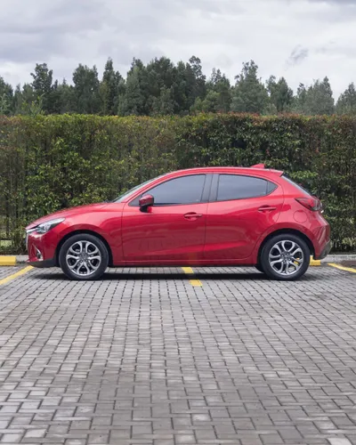 MAZDA 2 GRAND TOURING LX 2018 AT