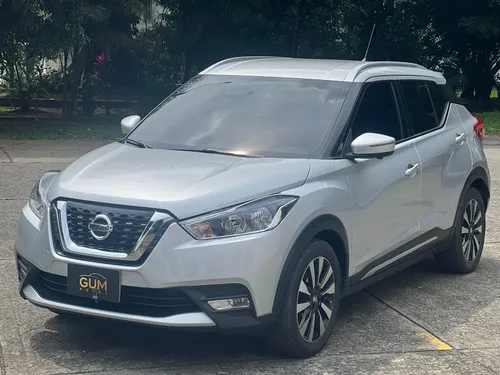 NISSAN KICKS EXCLUSIVE