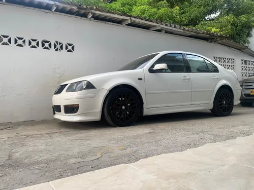 Volkswagen Jetta GLI 1.8 turbo automático Mod. 2012 