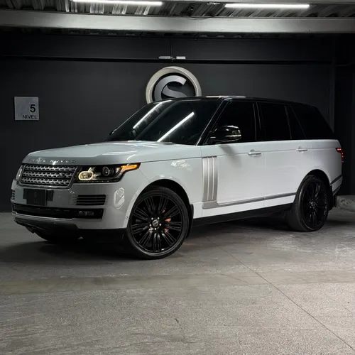 Land Rover Range Rover Vogue SE 2016 5.0 Supercharger