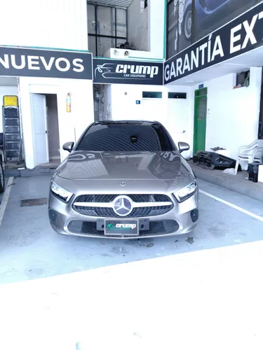 MERCEDEZ BENZ A200 PROGRESSIVE SEDAN