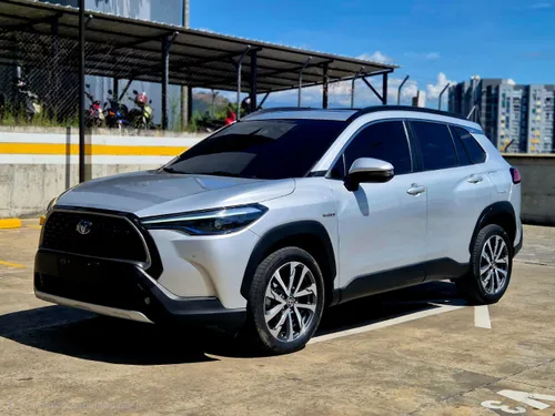 2023 Toyota Corolla Cross SEG Hibrida