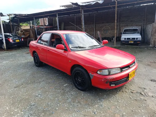 Mitsubishi lancer modelo 94 4GA13 