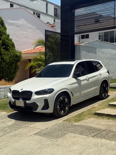BMW IX3 2025 Paquete M