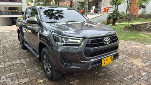 Toyota Hilux 2.4 2023