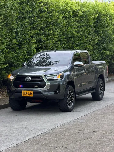 TOYOTA HILUX SRV 2.8 B2