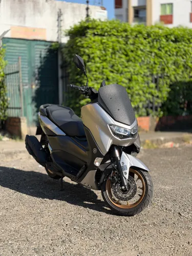 Yamaha NMAX connect 2025